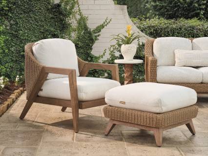 https://tommybahamafurniture.com/feedcache/productLarge/3380_11_44_710711_WS.jpg