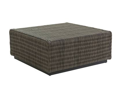 https://tommybahamafurniture.com/feedcache/productLarge/3900_947_silo.jpg