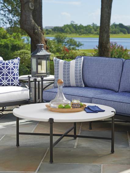 https://tommybahamafurniture.com/feedcache/productLarge/3910_943_WS.jpg