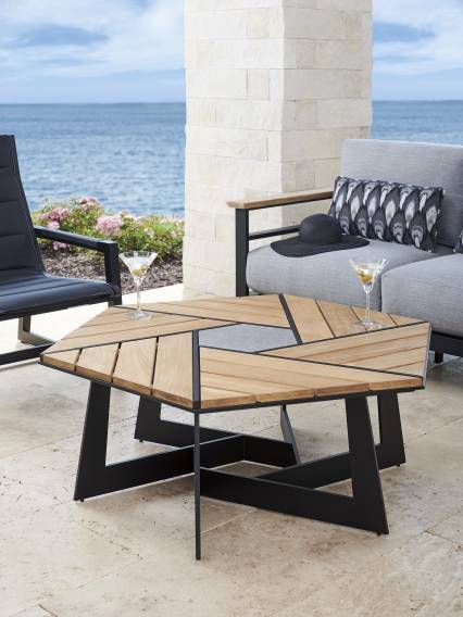 https://tommybahamafurniture.com/feedcache/productLarge/3940_947_WS.jpg