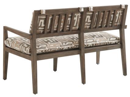 https://tommybahamafurniture.com/feedcache/productLarge/3950_936_715711_Silo_back.jpg