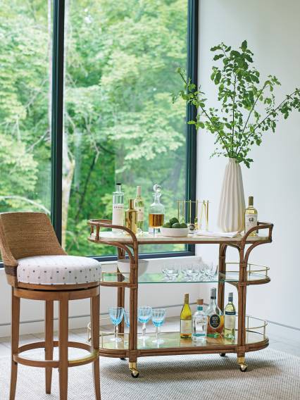https://tommybahamafurniture.com/feedcache/productLarge/575_862_WS.jpg