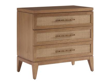 https://tommybahamafurniture.com/feedcache/productLarge/579_621_Silo.jpg