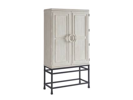 https://tommybahamafurniture.com/feedcache/productLarge/921_976C_Silo.jpg