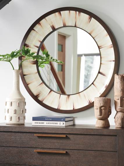 https://tommybahamafurniture.com/feedcache/productLarge/932_201_WS.jpg